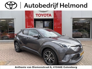 Toyota C-HR 1.8 Hybrid Style | Parkeersensoren voor/ achter | Stoelverwarming
