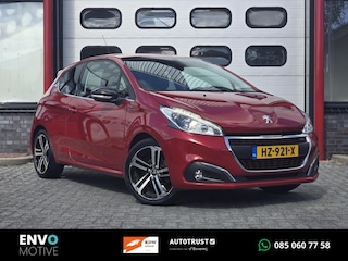 Peugeot 208 1.2 PureTech GT-line Clima/Navi/Cruise/17" LMV
