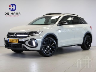 Volkswagen T-Roc 1.5 TSI R-Line Black Edition - Schuif/kanteldak - Trekhaak - 19 Inch