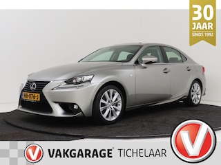 Lexus IS 300h 25th Edition | Org NL | Schuif-/Kanteldak | Volledige Documentatie | Camera | Navigatie | Stoelverwarming |