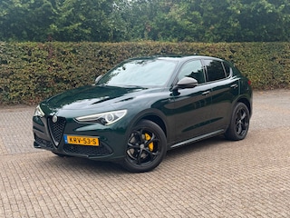 Alfa Romeo Stelvio Veloce TI Q4 Verde Visconti Luxe uitgerust Carbon 280PK