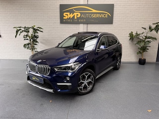BMW X1 sDrive18i Executive | X-line | Pano | Navi | Camera | Keyless | Elektr achterklep | Stoelverwarming | Elektr stoelen