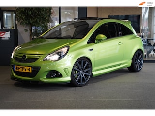 Opel Corsa 1.6-16V Turbo OPC Nürnburgring Edition 211 PK Pano Leder Pdc