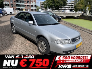 Audi A4 Limousine 1.8 5V Advance inruil koopje