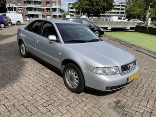 Audi A4 Limousine 1.8 5V Advance inruil koopje