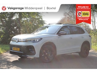 Volkswagen Tiguan 1.5 eHybrid R-Line Business | IQ | Pano | Trekhaak | 360° cam | Elek. klep