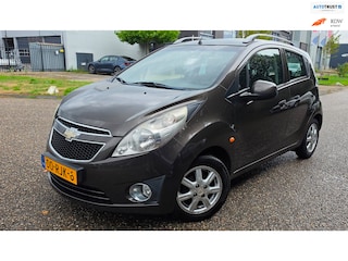 Chevrolet Spark 1.0 16V LS Bi-Fuel 5Drs zeer goedkoop rijden! Elec pakket NAP!