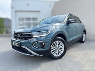 Volkswagen T-Roc 1.0 TSI Life Business CAMERA / ACC / STOEL & STUURVERW / LED / KEYLESS GO / TELEFOONLADER / ECC / CARPLAY / NAVI
