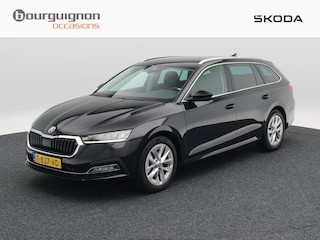 Skoda Octavia Combi 1.0 TSi Business Edition Plus 110 Pk | Adaptive Cruise | Elektrische Achterklep | Stoelverwarming | Navigatie | Privacy Glass | 17 Inch