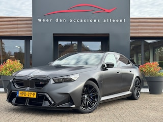 BMW 5-serie Sedan 727 Pk | Carbon Pack | Pano | B&W | Geventileerde Stoelen
