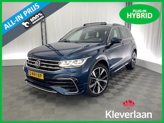 Volkswagen Tiguan 1.4 TSI eHybrid R-Line Business+ | Apple carplay | Panodak | Trekhaak | Navi | IQ Light | Camera | ACC