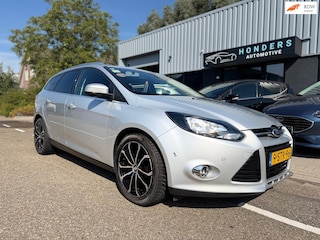 Ford Focus Wagon 1.6 TDCI ECOnetic Lease Titanium | TREKHAAK | NEW DISTRIBUTIE | NAP | VOORRUITVERW | RIJD EN SCHAKELT GOED