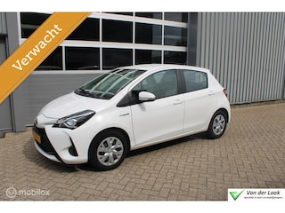 Toyota Yaris 1.5 Hybrid Aspiration 1e Eigenaar Boekjes | Parkeersensoren achter | Cruise control.