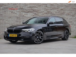 BMW 5-serie Touring 520i High Executive * M-PAKKET * ONDERHOUD HISTORIE * NAP PAS *