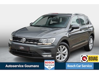 Volkswagen Tiguan 1.4 TSI Connected Series Trekhaak Navi Carplay Adaptieve Cruise