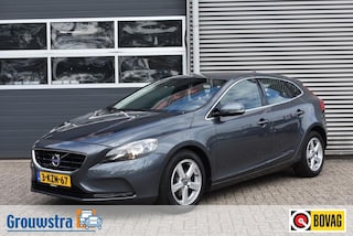 Volvo V40 1.6 D2 MOMENTUM / AFN. HAAK / PDC / CRUISE / NAV