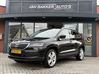 Skoda Karoq 1.5 TSI ACT Ambition Business ✅ CarPlay ✅ Elec.Trekhaak ✅ Climate  ✅ Stoelverwarming ✅