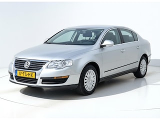 Volkswagen Passat 1.6 FSI Trendline AIRCO CRUISE TREKHAAK
