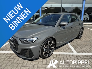 Audi A1 Sportback 30 TFSI S-Line | Autom. | LED | App-Conn. | ACC | Camera | LMV 18" | 1e eig. | Mooi !
