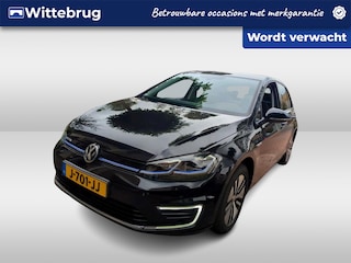 Volkswagen Golf E-DITION / SOH 93%/ AUTOMAAT/ ADAPTIVE CRUISE/ PARKEER SENSOREN/ DIGITAL DASH/ NAVI/ CLIMA/ LED/ 16'' LMV