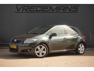 Toyota Auris 2.2 D-4D Luna Business
