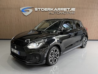 Suzuki Swift 1.4 Sport Smart Hybrid | Navi | Carplay | Dodehoek | Camera | 17" | Stoelverwarming | ACC | 100% Suzuki Dealer onderhouden!