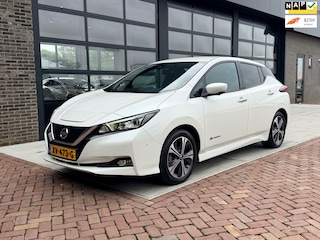 Nissan Leaf Tekna 40 kWh | Leer | Camera | Bose sound | Stoelver |