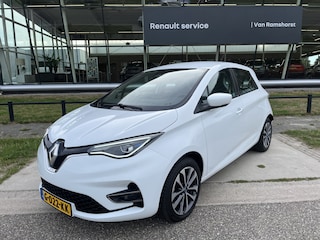 Renault Zoe R135 52 kWh / Koopaccu / Keyless / Camera / Parkeerhulp V+A / Navigatie /