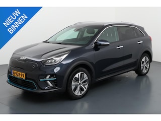 Kia Niro E-NIRO DYNAMICPLUSLINE 64 kWh (97% SOH) I SCHUIF/KANTELDAK I STOELVERWARMING I ADAPTIVE CRUISE CONTROL I CLIMATE CONTROL