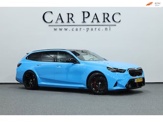 BMW 5-serie Touring INDIVIDUAL RIVIERA BLUE/M DRIVERS PROF/21" LMV/BOWERS & WILKINS/PANO/HUD/ACC/ECC/FABRIEKSGARANTIE!