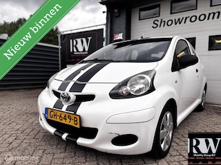 Toyota Aygo 1.0-12V Comfort met APK tot 06-2027!