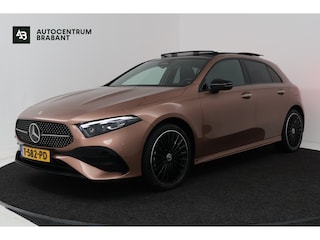 Mercedes-Benz A-klasse 250 e AMG Line (PANORAMADAK, STOELVERWARMING, SFEERVERLICHTING, PARKEERSENSOREN)