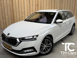 Skoda Octavia Combi 1.0 e-TSI Business Edition Plus Automaat | Achteruitrijcamera | Apple CarPlay/Android Auto | Adaptieve cruise control | Climate control | LED verlichting | Signaalkleur | Parkeersensoren voor en achter