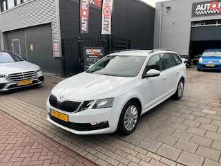 Skoda Octavia Combi 1.0 TSI Greentech Ambition DSG 2e Eig! NAP APK