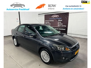 Ford Focus 1.6 Titanium Sedan Automaat TREKHAAK / LM VELGEN
