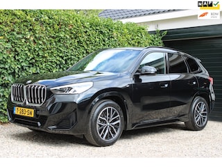 BMW X1 SDrive20i | M-pakket | Carplay | Navi | Achteruitrijcamera | BTW
