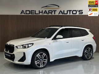 BMW X1 XDrive25e M Sport Automaat / Panorama dak / Navigatie full map / Lederen interieur / Harman Kardon
