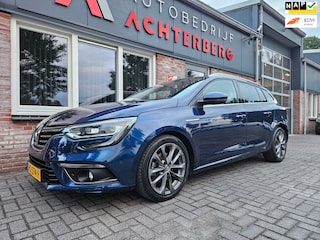 Renault Mégane Estate 1.2 TCe Série Signature Exclusiv Leer! Camera! LED! Mooie/Nette Auto! Navigatie! NAP!