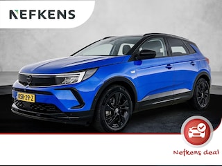 Opel Grandland 1.6 225pk Plug-In Hybrid GS Line Automaat | LAGE KM | Camera Voor + Achter | Ledensteun | Elektrische Klep | Dodehoekdetectie | Adaptieve Cruise Control | Stoel-/Stuurverwarming |