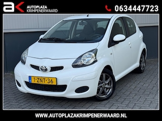 Toyota Aygo 1.0-12V Comfort Carplay Elektrische Ramen 5d Nieuwe Apk