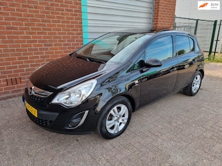 Opel Corsa 1.4-16V 5-Drs Airco! Panoramadak! Bj:2011