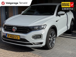 Volkswagen T-Roc 1.5 TSI Sport,R line,Carpl,Cruise,19Inch,Pdc