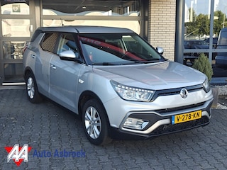 SsangYong XLV 1.6 e-XDI Quartz 4WD Grijs Kenteken