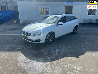 Volvo V60 2.4 D6 Twin Engine R-Design