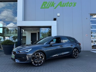Cupra Leon 1.4 e-Hybrid VZ * Camera * Stuur-/ Stoelverwarming * 19 Inch