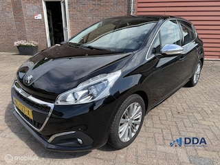 Peugeot 208 1.2 PureTech Executive | Clima · Cruise | Navi
