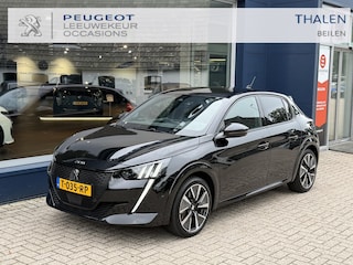 Peugeot 208 EV GT Pack 136 PK | Alcantara Bekleding | Full-LED Koplampen | Stoelverwarming | Keyless Entry | Apple Carplay | Full map Navigatie | Parkeersensoren Rondom | Camera Achter |