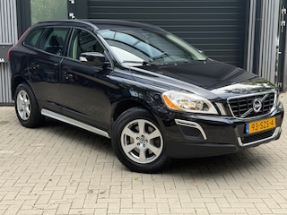Volvo XC60 2.0 T5 Kinetic BTW