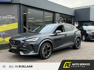 Cupra Formentor 1.4 e-Hybrid Adrenaline Geheel rijklaar incl. 12m garantie ! | Trekhaak | 18" LMV incl. 4 nieuwe all season banden  | PDC achter  en Camera | 204 pk! | Climate control | Keyless | Full LED | Navi | Dikke Hybrid!