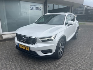 Volvo XC40 2.0 T4 AWD INSCRIPTION FULL-OPTION.